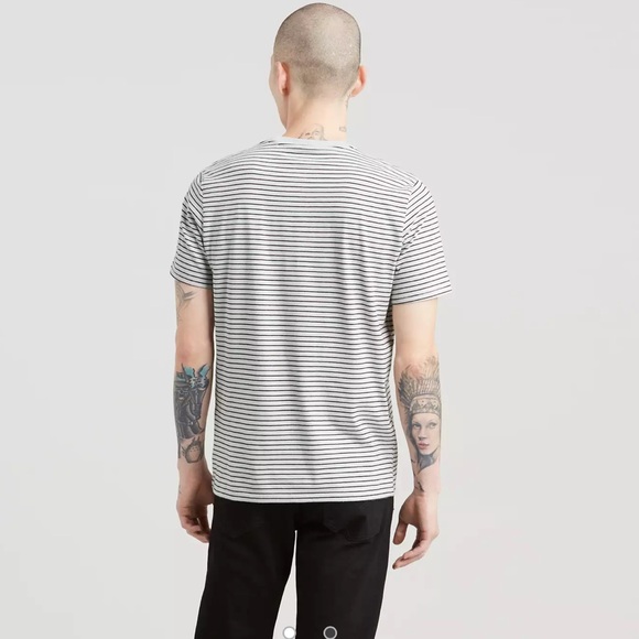 Levis Logo Classic Striped Tee Shirt - Picture 2 of 7